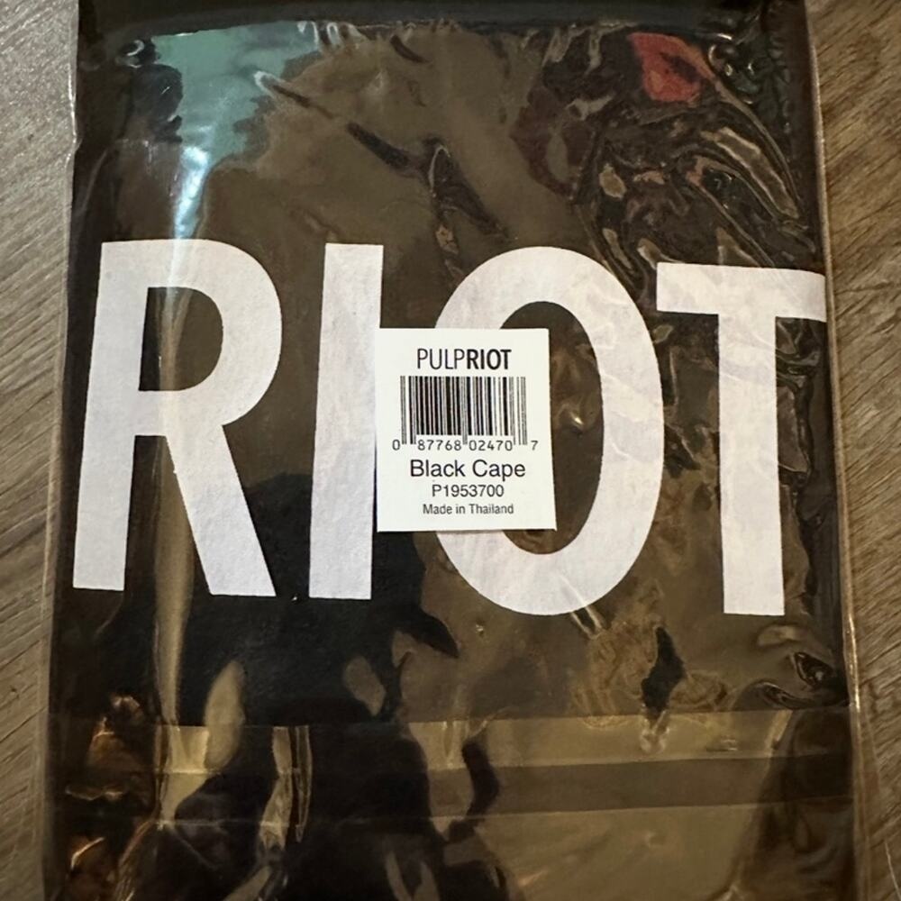 Pulp riot stylist cape hair care color salon barber